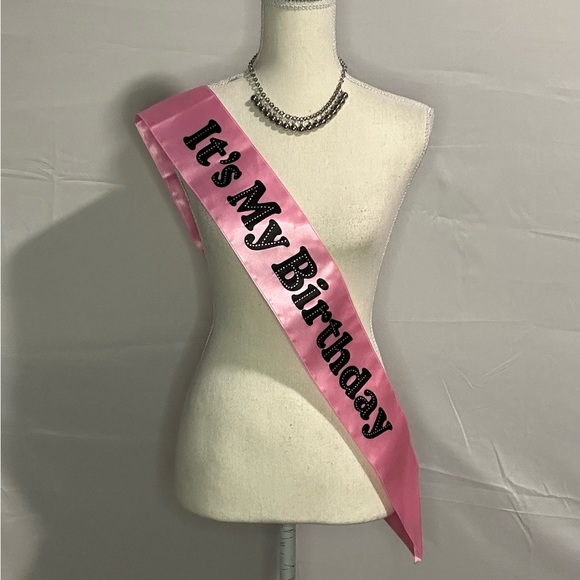 Birthday Sashes - Picture 1 of 2